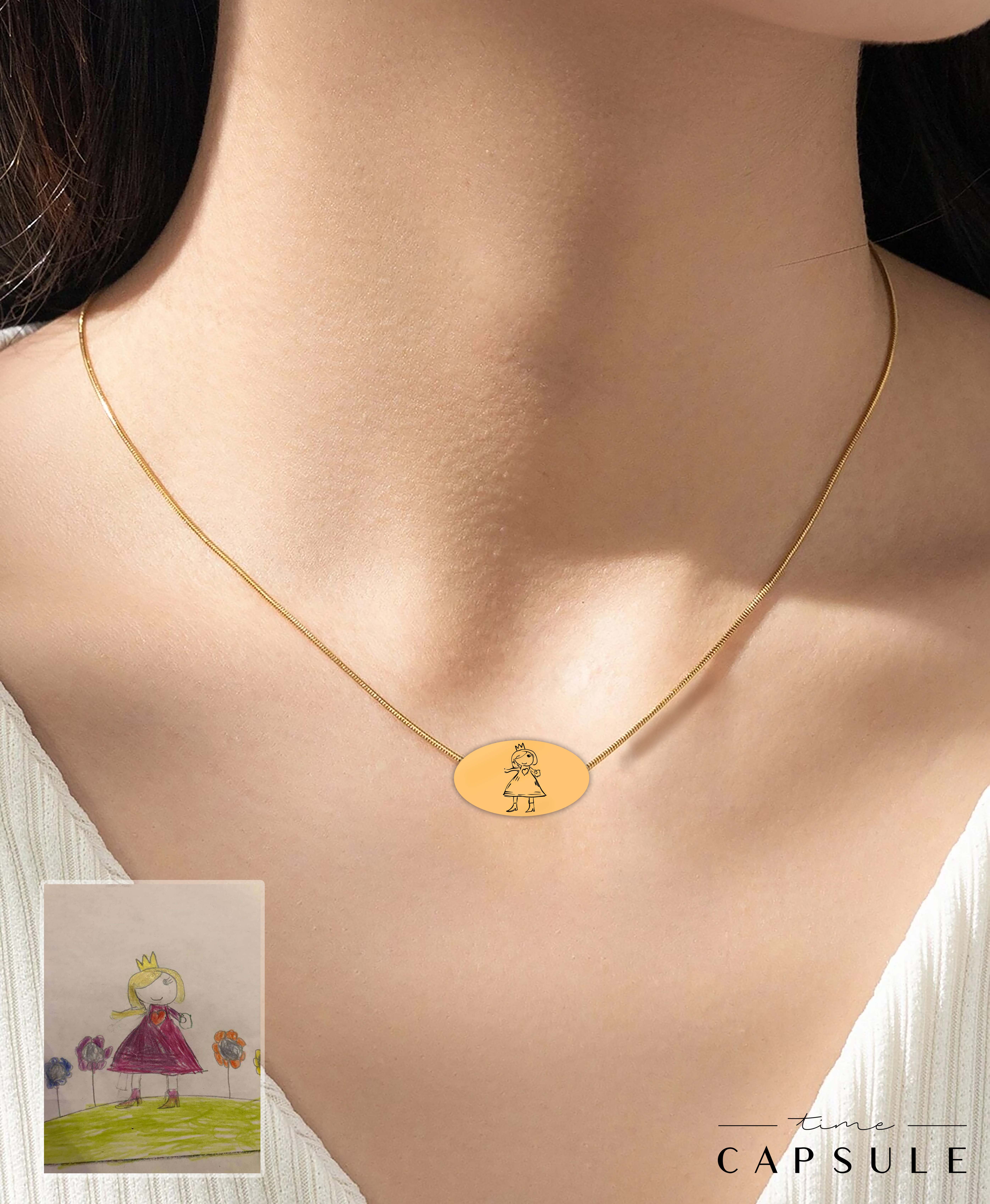 1 პერსონიანი მხოლოდ ვერცხლის კულონი ნახატიდან მოოქროვილი ოვალურ ფირფიტაზე