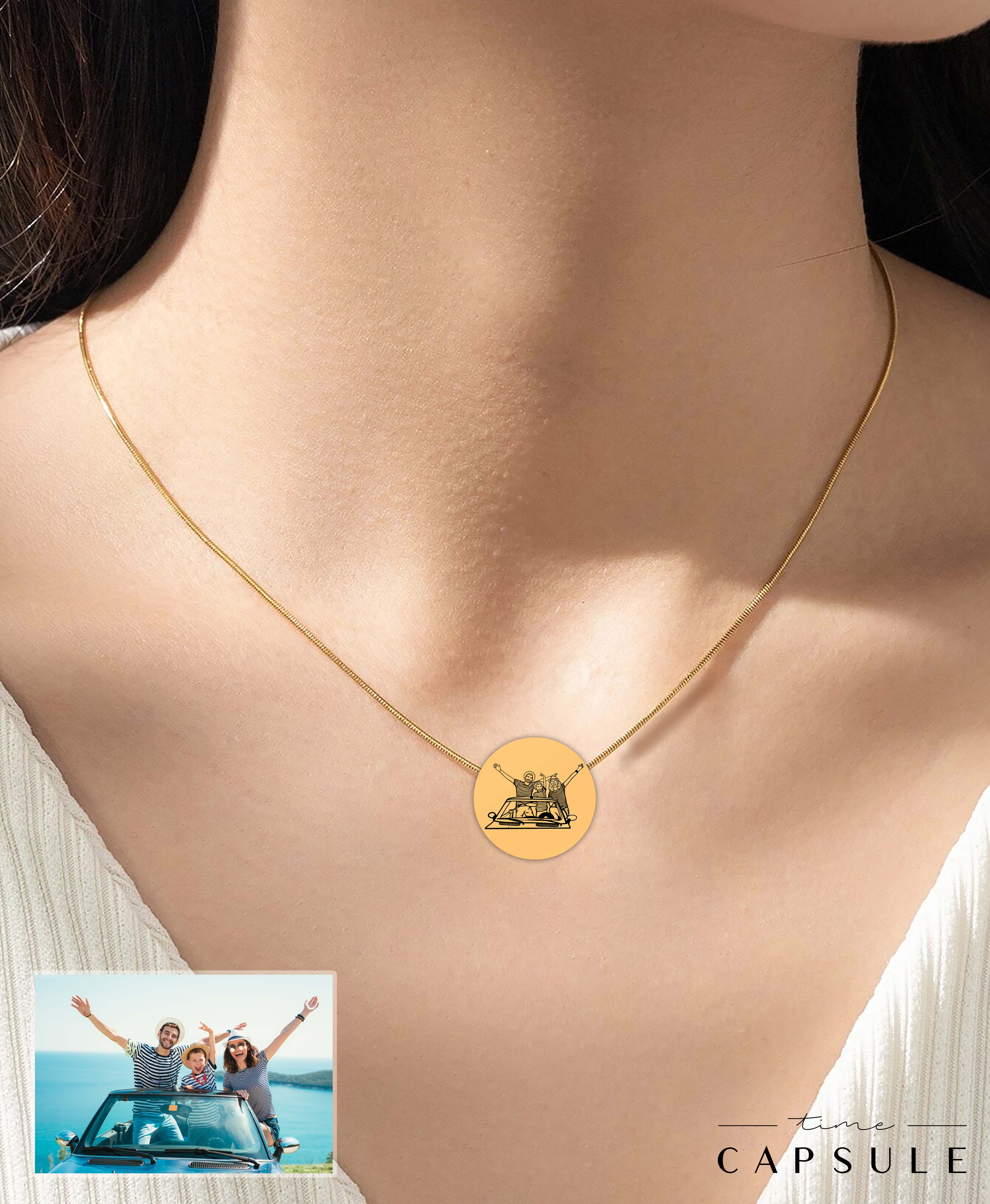 3 პერსონიანი მხოლოდ ვერცხლის კულონი ფოტოპორტრეტიდან მოოქროვება მრგვალ ფირფიტაზე