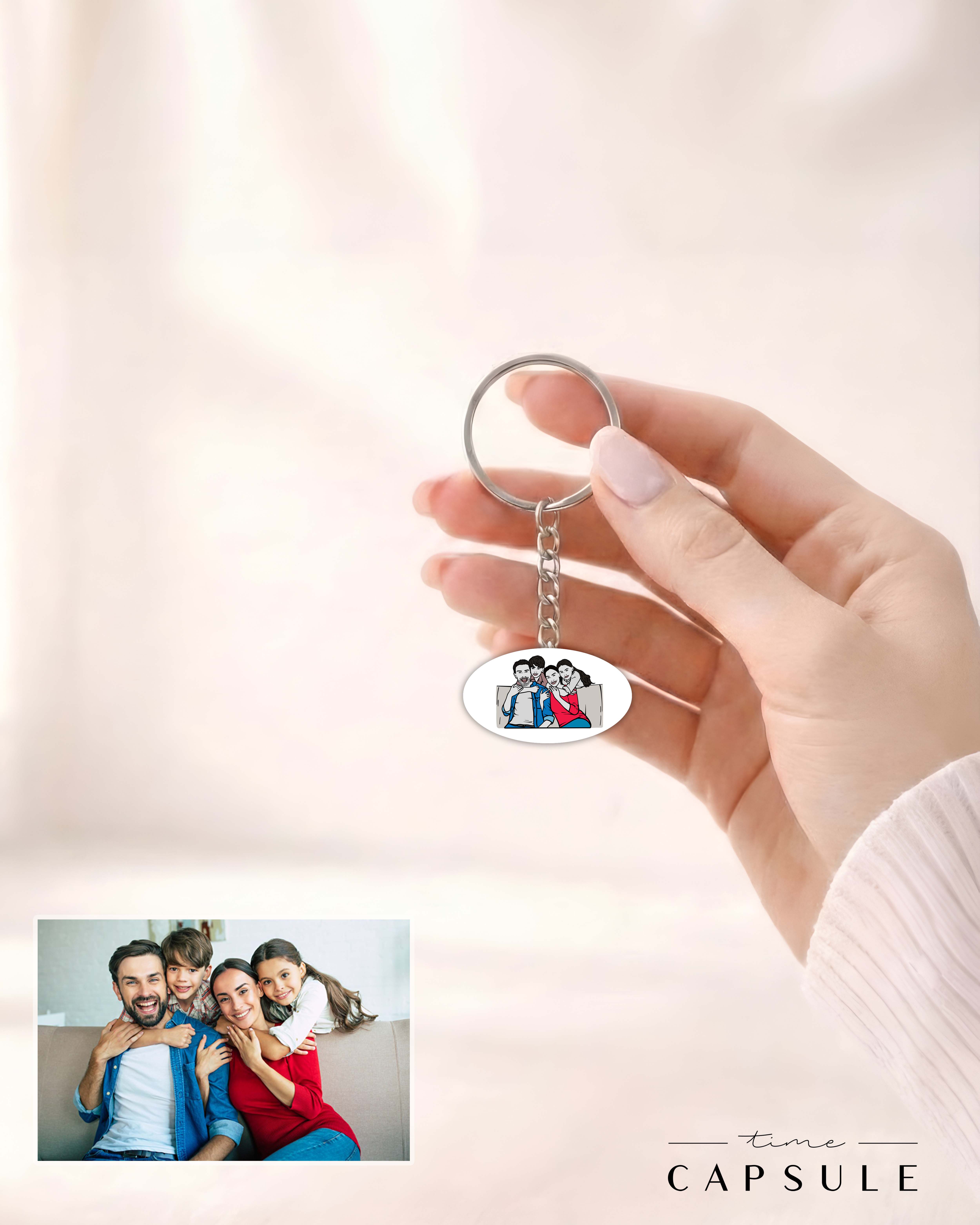 4 პერსონიანი ფერადი ბრელოკი ფოტოპორტრეტიდან ოვალურ ფირფიტაზე