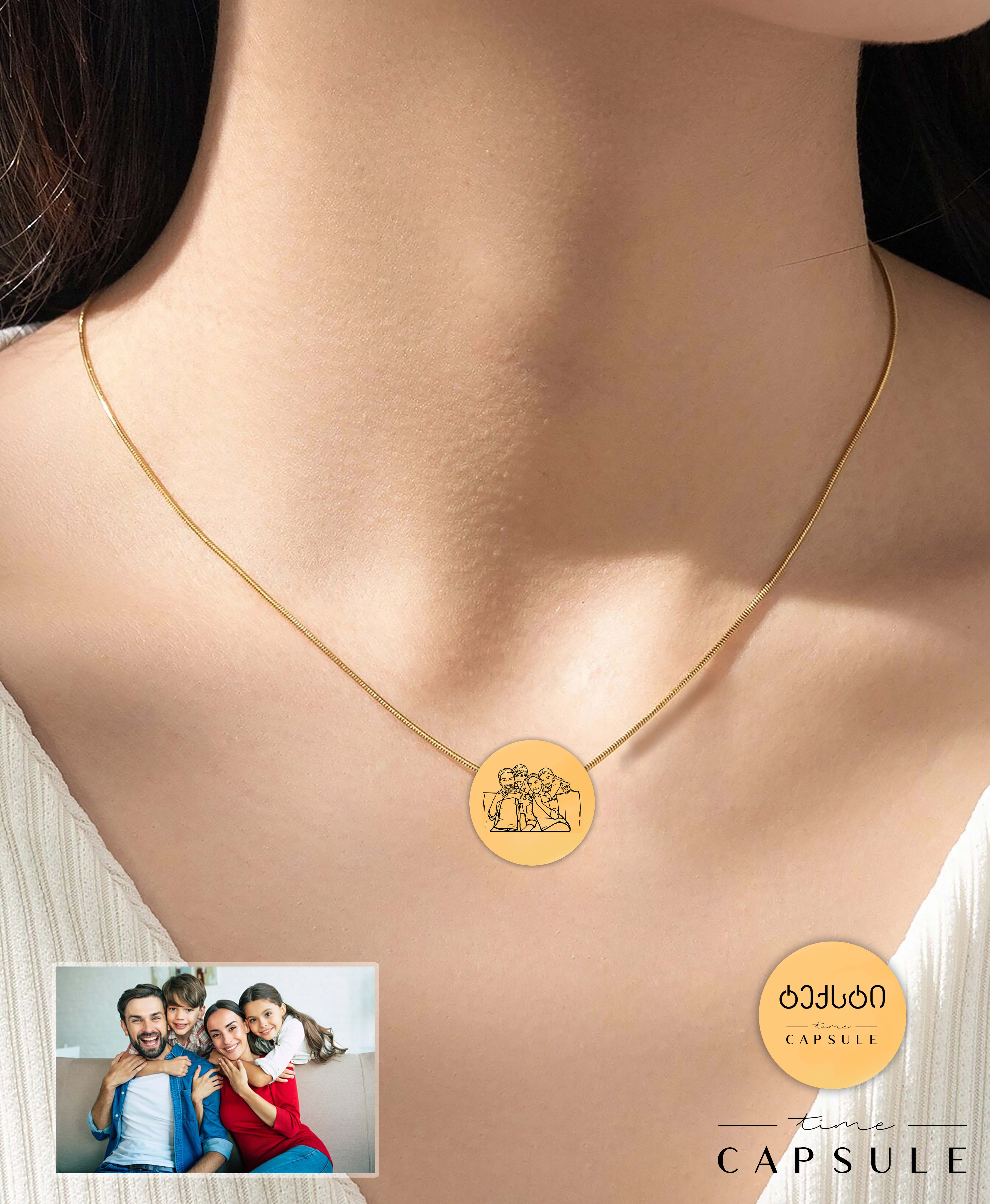 4 პერსონიანი მოოქროვილი ვერცხლის კულონი ფოტოპორტრეტიდან გრავირება უკან მრგვალ ფირფიტაზე